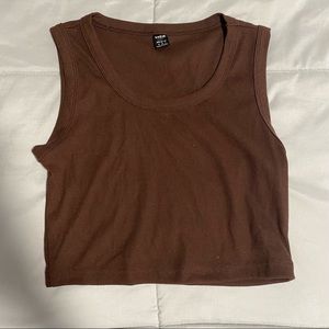 Brown cropped tank